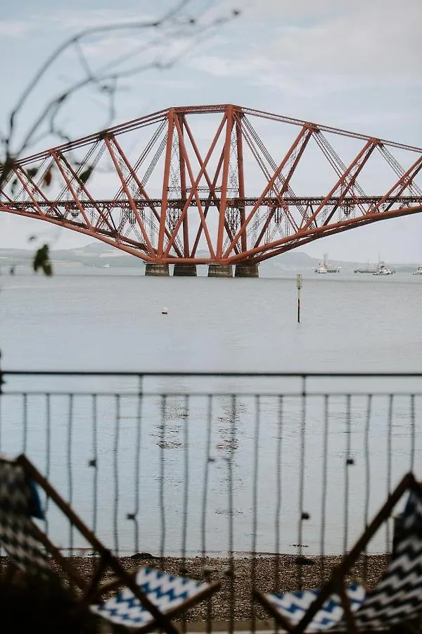 Orocco Pier Hotel South Queensferry